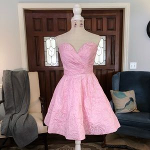 ❗️SOLD❗️Sz 6 Sherri Hill Fit-N-Flare Cocktail